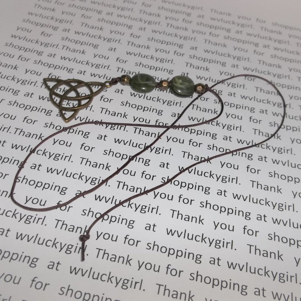 New Bookmark Triquetra Celtic Knot Bronze Green Unisex Gift Idea Bookmarker 8149 - Picture 6 of 10